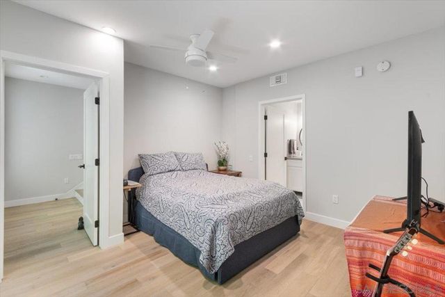 3343 Tyler 3, Carlsbad, CA 92008