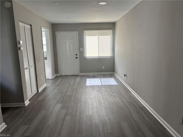6522 Pasteur CT, Norfolk, VA 23513