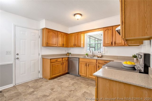 7110 Enfield Drive, Fayetteville, NC 28303