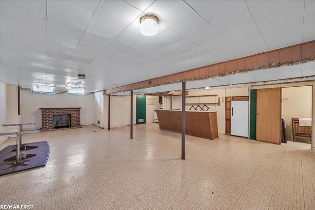 33247 Regal Drive, Fraser, MI 48026