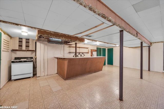 33247 Regal Drive, Fraser, MI 48026