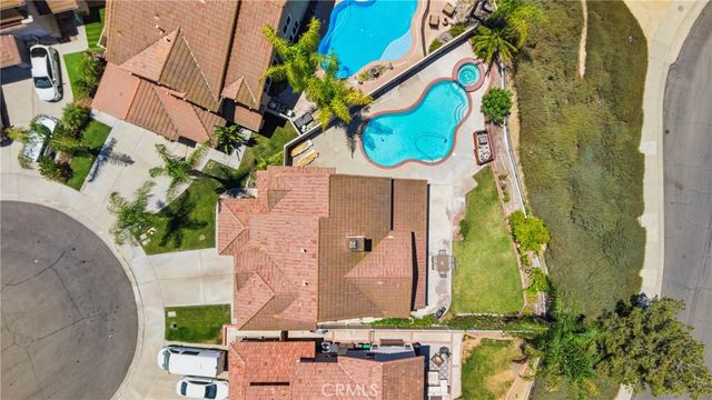 31914 Calle Tiara S, Temecula, CA 92592