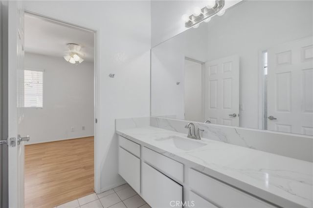 31914 Calle Tiara S, Temecula, CA 92592