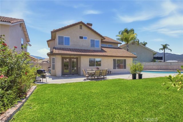 31914 Calle Tiara S, Temecula, CA 92592