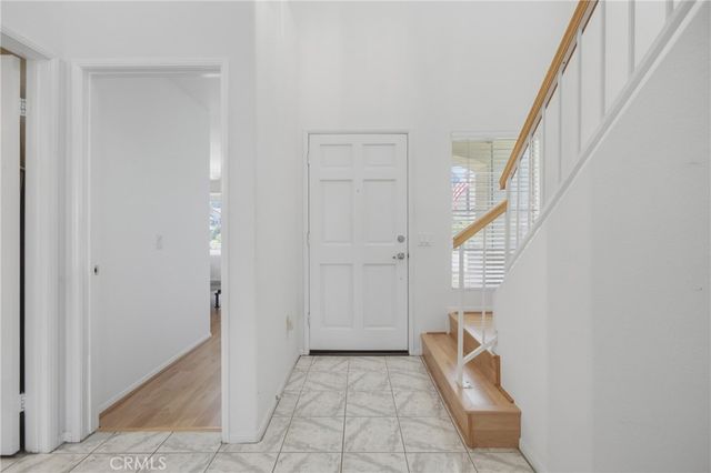 31914 Calle Tiara S, Temecula, CA 92592
