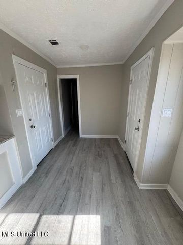 631 Tifton Drive, Jackson, MS 39212