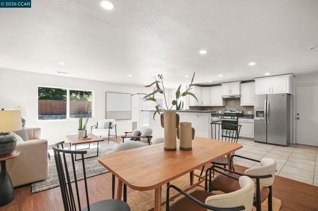 464 Palm Avenue, Martinez, CA 94553