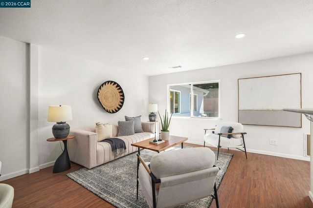 464 Palm Avenue, Martinez, CA 94553