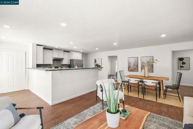 464 Palm Avenue, Martinez, CA 94553