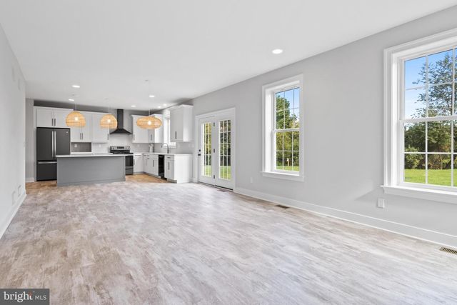 132 TRINITY DR, Oxford, PA 19363