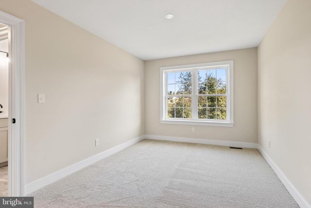 132 TRINITY DR, Oxford, PA 19363