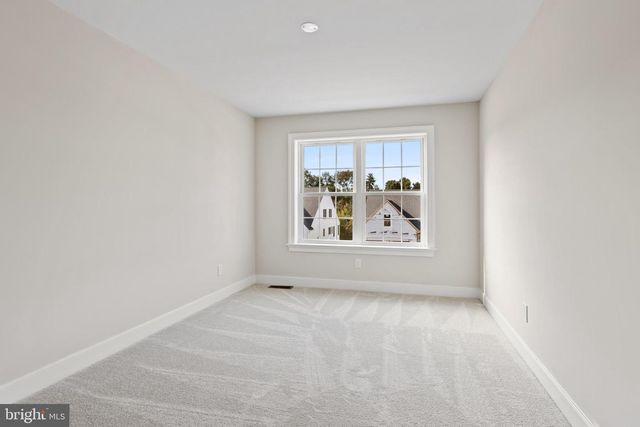 132 TRINITY DR, Oxford, PA 19363