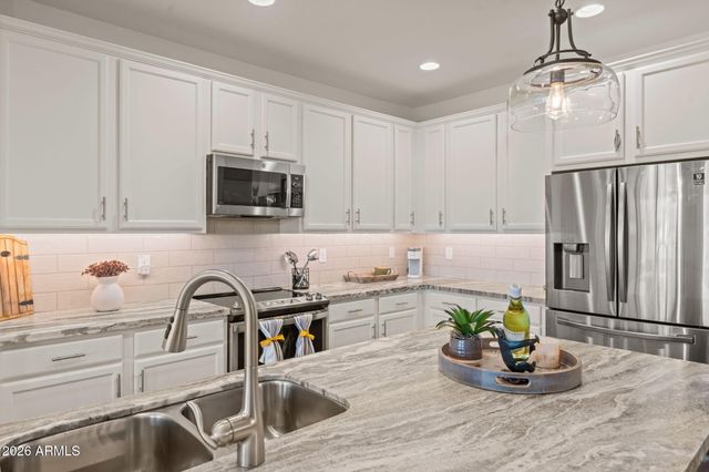 3136 PROSPECTOR Way, Wickenburg, AZ 85390