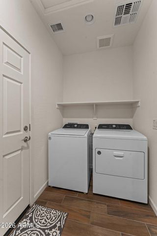 3136 PROSPECTOR Way, Wickenburg, AZ 85390