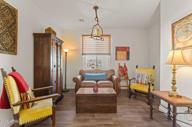 3136 PROSPECTOR Way, Wickenburg, AZ 85390