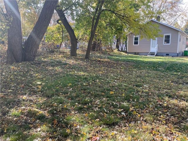 514 4th Street SW, Massillon, OH 44647