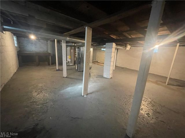 514 4th Street SW, Massillon, OH 44647