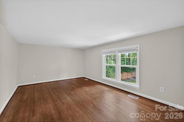 6912 Woodstock Drive, Charlotte, NC 28210