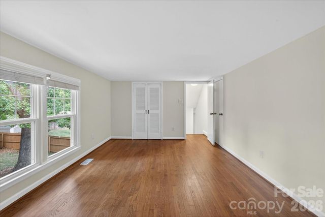 6912 Woodstock Drive, Charlotte, NC 28210