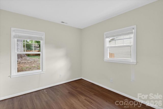 6912 Woodstock Drive, Charlotte, NC 28210