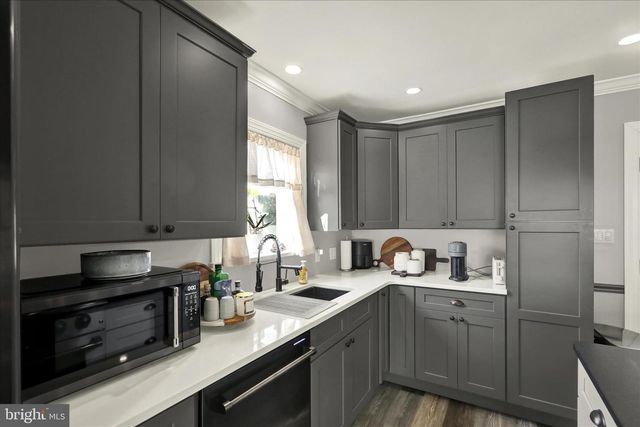 933 PHILADELPHIA AVE, Reading, PA 19607