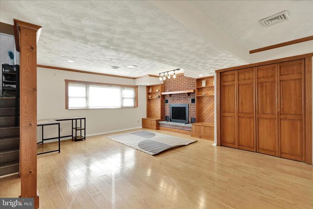 933 PHILADELPHIA AVE, Reading, PA 19607