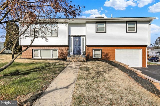 933 PHILADELPHIA AVE, Reading, PA 19607