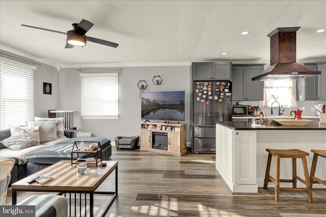 933 PHILADELPHIA AVE, Reading, PA 19607