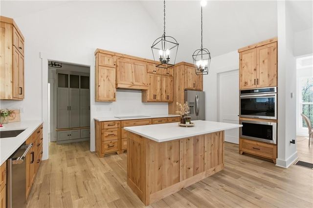 1655 Pardue Mill Road, Demorest, GA 30535