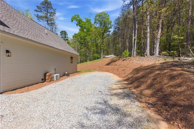 1655 Pardue Mill Road, Demorest, GA 30535