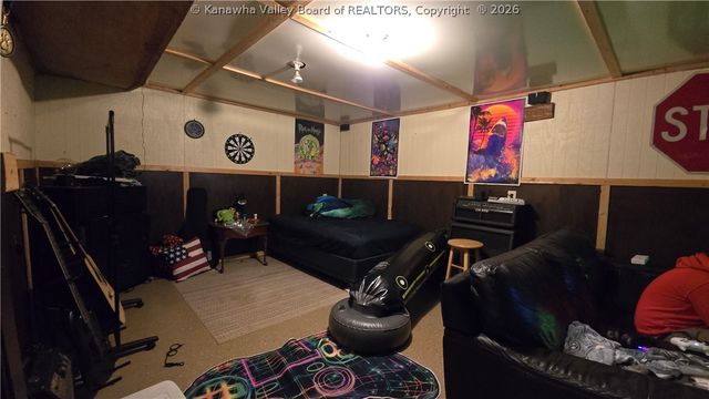 245 1st Avenue, Ripley, WV 25271