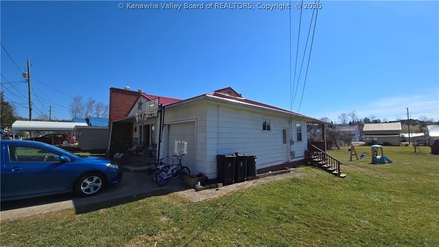 245 1st Avenue, Ripley, WV 25271