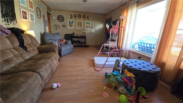 245 1st Avenue, Ripley, WV 25271