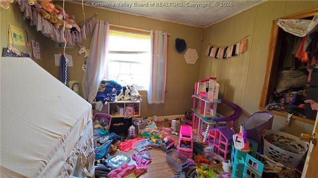 245 1st Avenue, Ripley, WV 25271