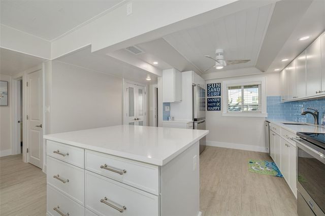 865 S GULFVIEW BOULEVARD 109, Clearwater Beach, FL 33767