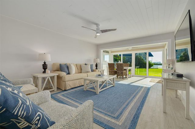 865 S GULFVIEW BOULEVARD 109, Clearwater Beach, FL 33767