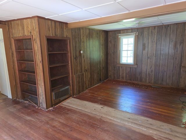 139 Pleasant Valley Road, Springfield, VT 05156