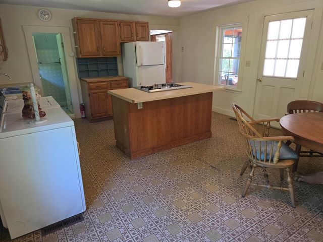 139 Pleasant Valley Road, Springfield, VT 05156