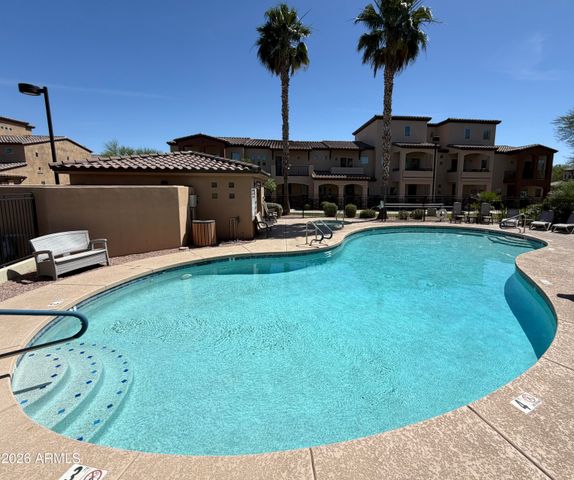 2821 S SKYLINE Drive 128, Mesa, AZ 85212