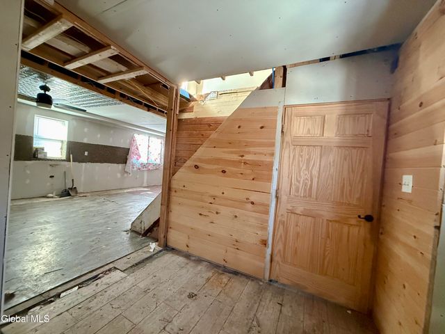 3402 NY RT 7, Hoosick Falls, NY 12090