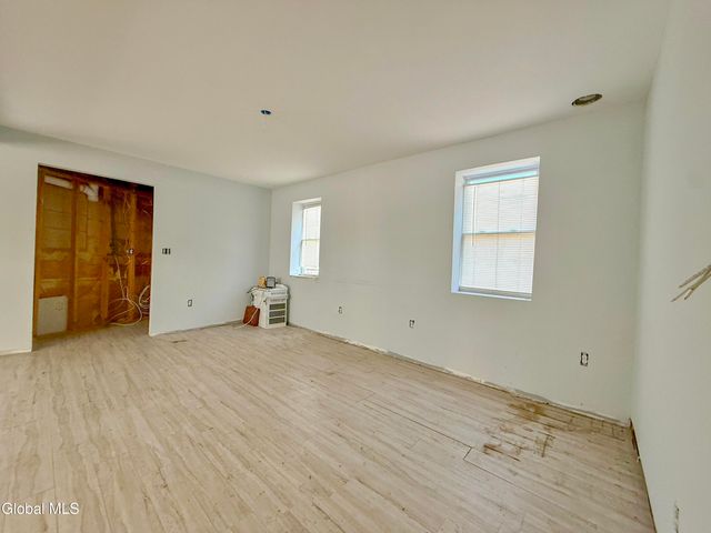 3402 NY RT 7, Hoosick Falls, NY 12090