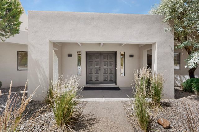 984 Lynx Loop NE, Albuquerque, NM 87122