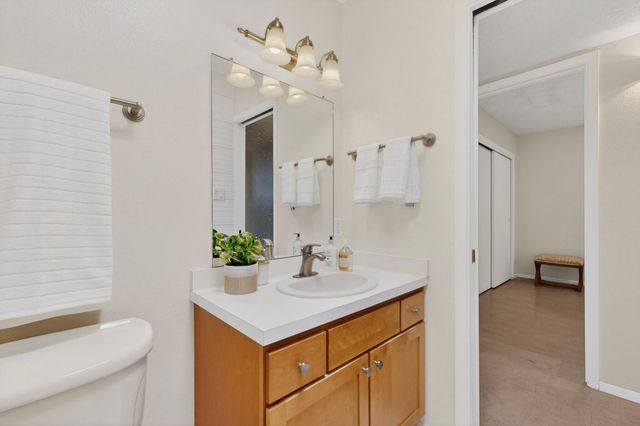 984 Lynx Loop NE, Albuquerque, NM 87122