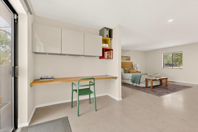 984 Lynx Loop NE, Albuquerque, NM 87122