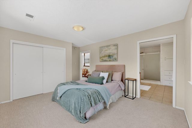 984 Lynx Loop NE, Albuquerque, NM 87122