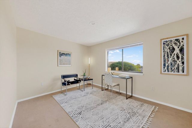984 Lynx Loop NE, Albuquerque, NM 87122