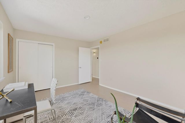 984 Lynx Loop NE, Albuquerque, NM 87122