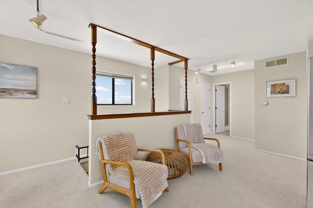 984 Lynx Loop NE, Albuquerque, NM 87122