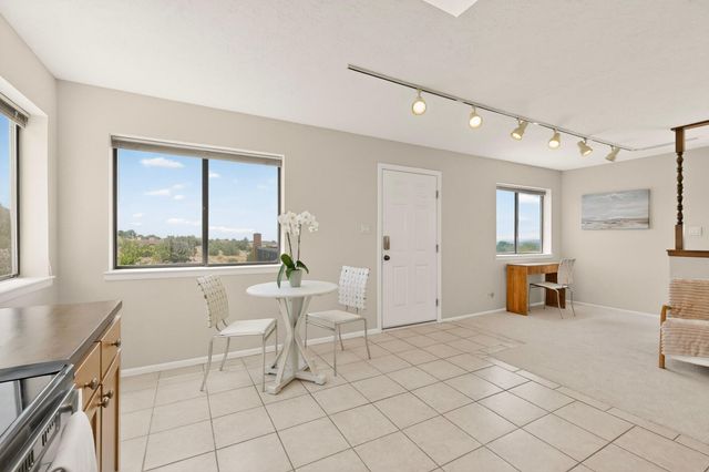 984 Lynx Loop NE, Albuquerque, NM 87122