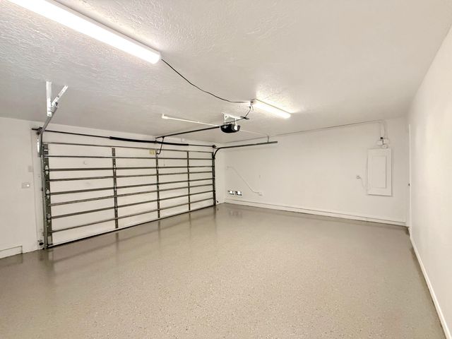 984 Lynx Loop NE, Albuquerque, NM 87122